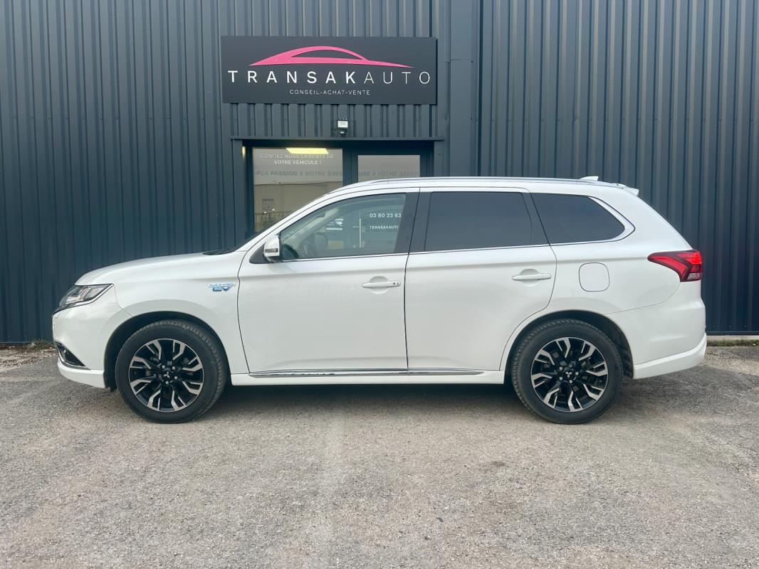Mitsubishi Outlander 2.0I 200 PHEV Hybride rechargeable Essence Instyle - 2016 75 000 km Garantie