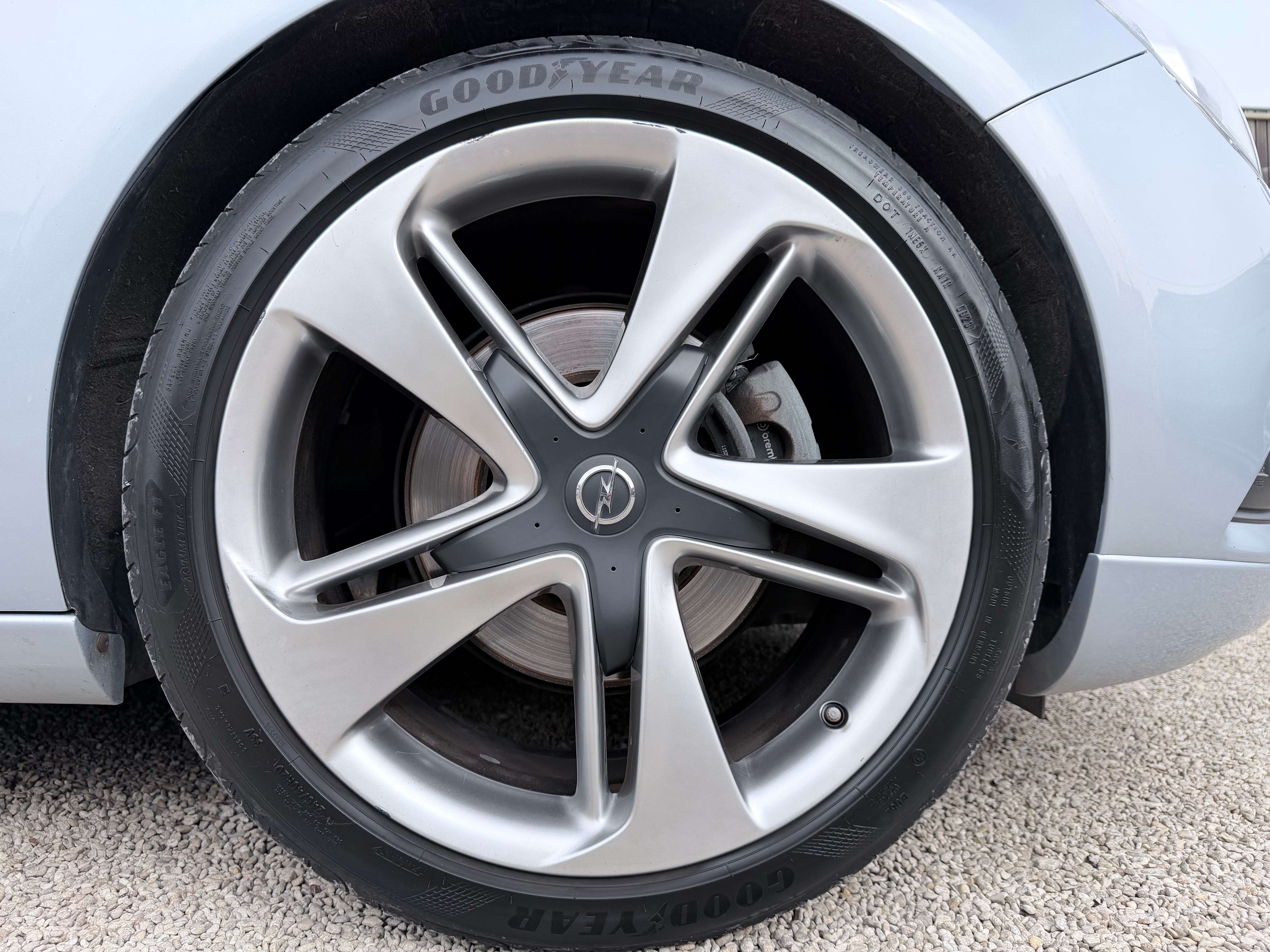 Opel Astra GTC 1.4 Turbo OPC-Line 1steHAND/1MAIN