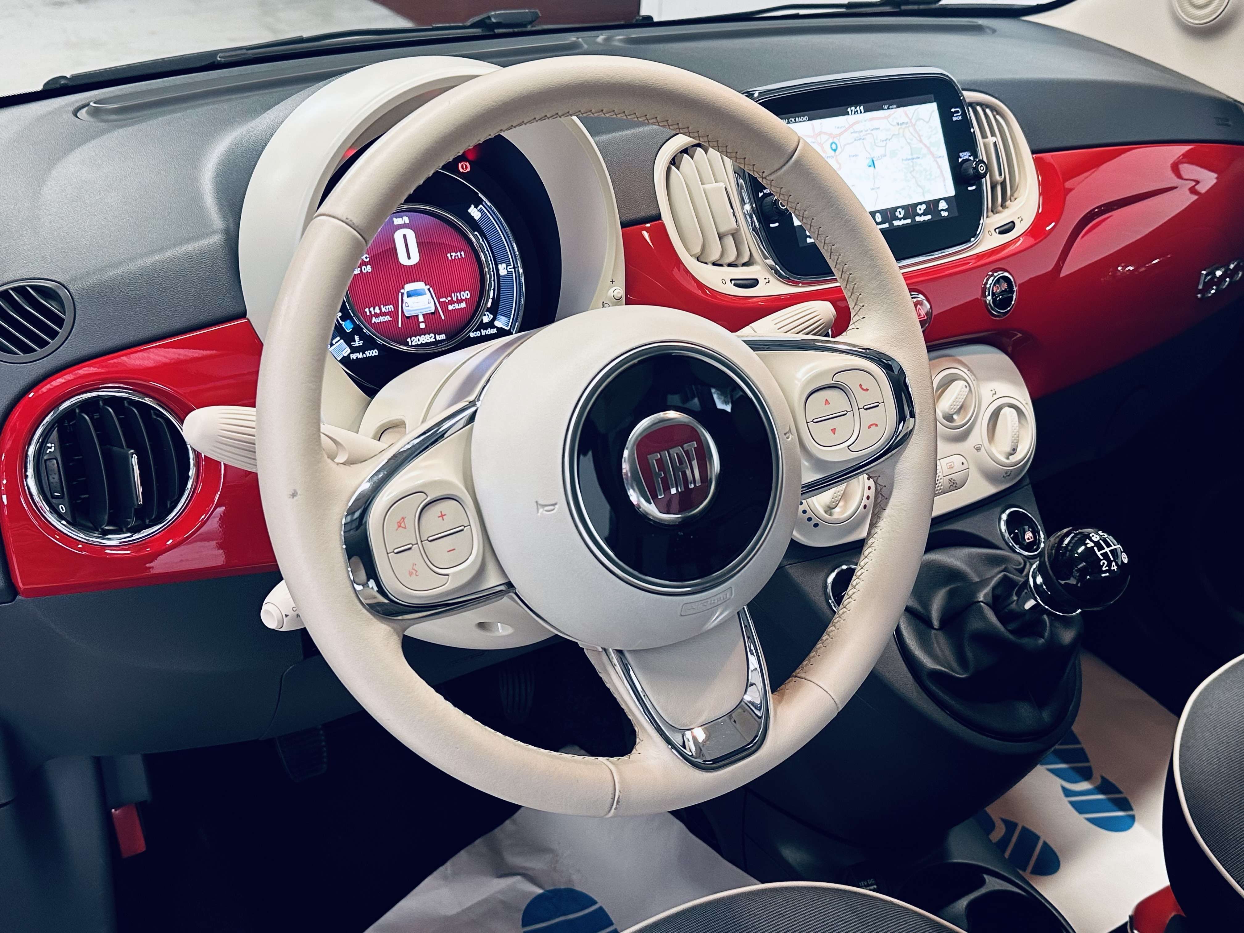Fiat 500 1.2i TOIT PANO CRUISE CARPLAY 1ER PROPRIETAIRE