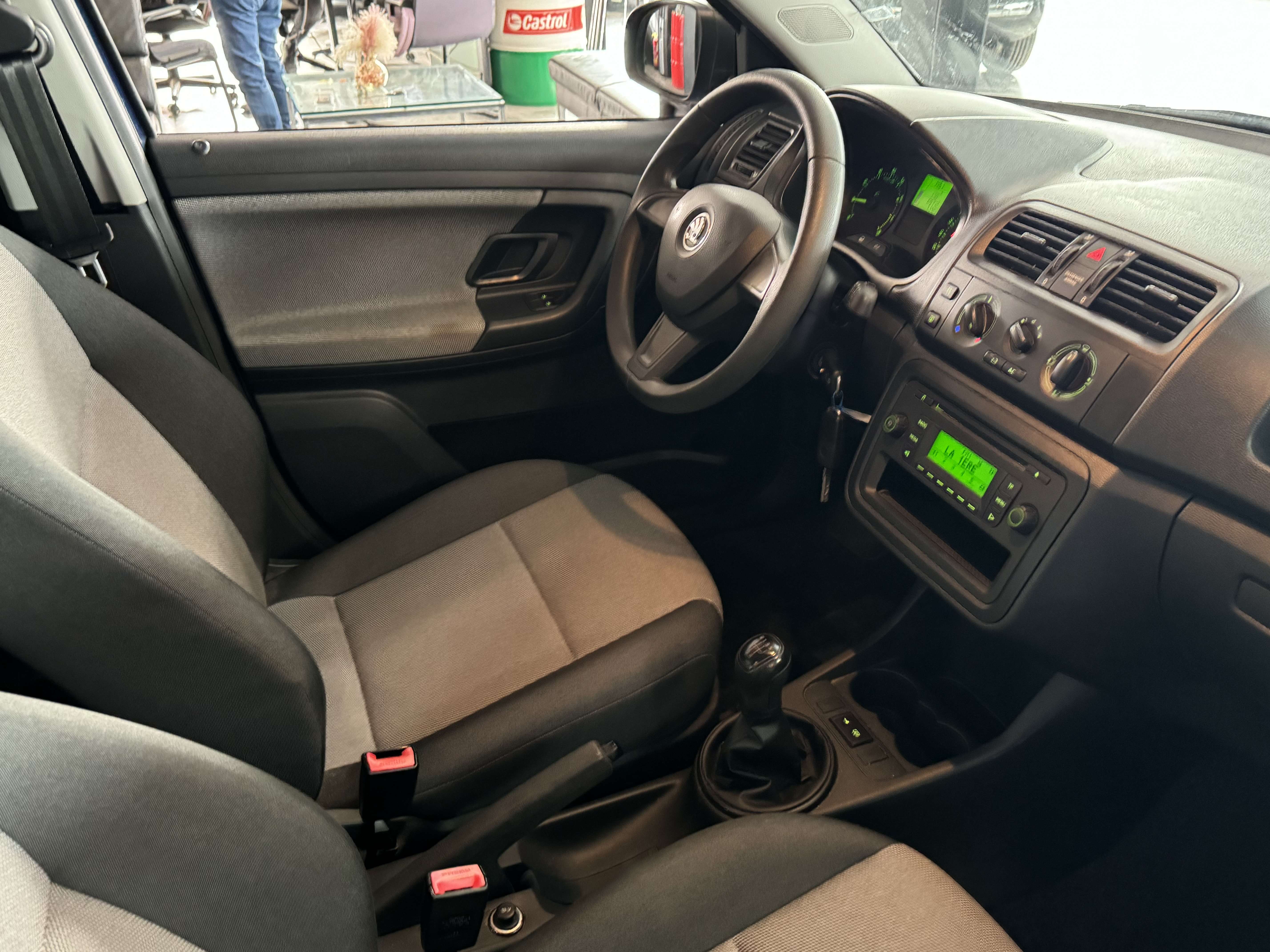 Skoda Fabia SW 1.2i - A/C - RADIO CD/MEDIA - EURO 5b - MANUEL