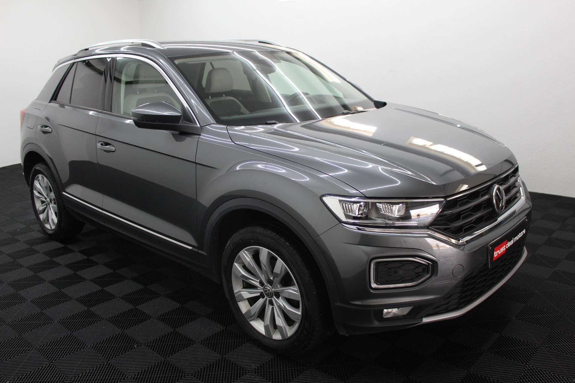 Volkswagen T-Roc T-Roc 1.5 TSI ACT IQ Drive OPF DSG * Garantie *