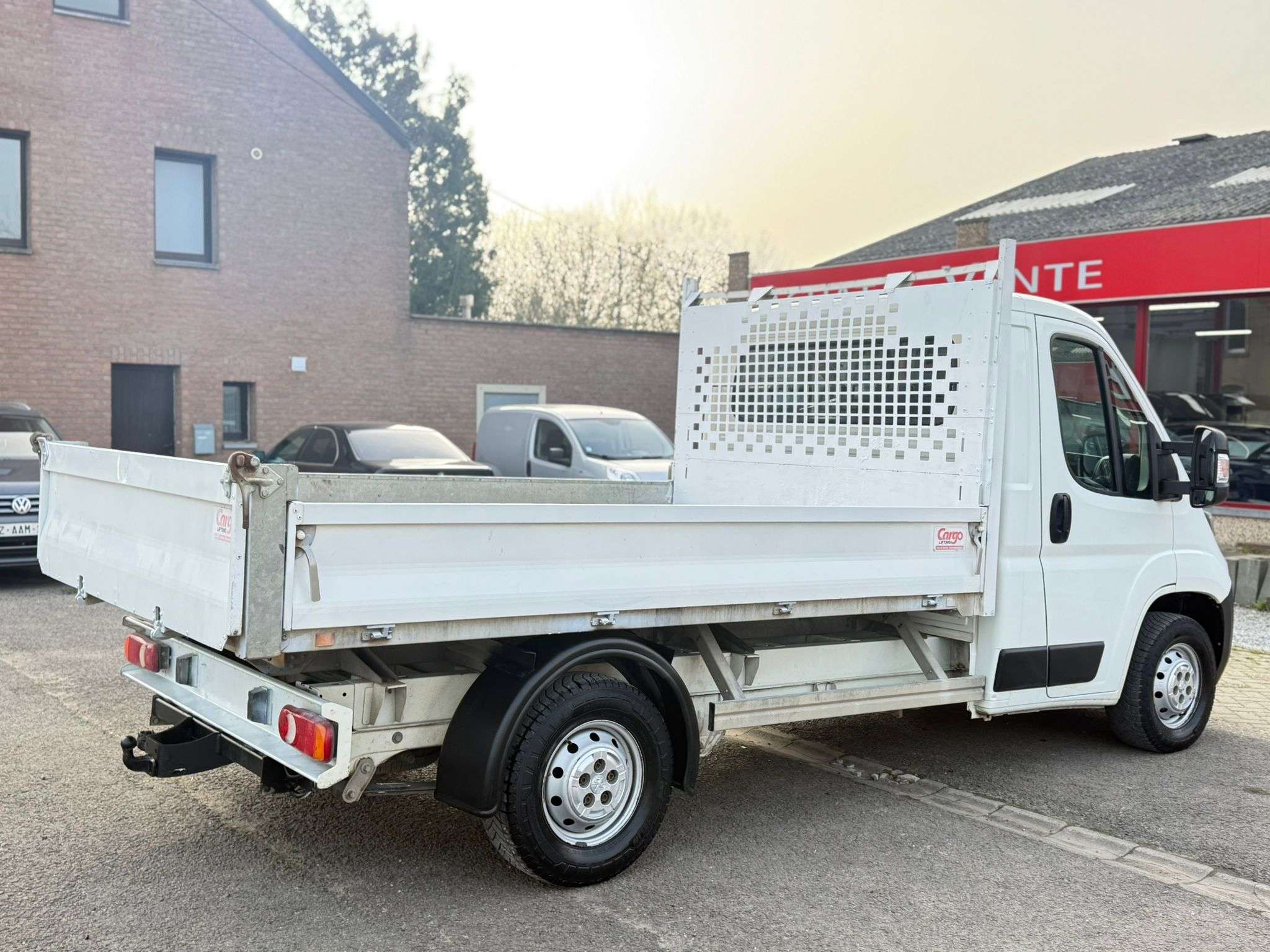 Peugeot Boxer L3H2 PLATEAU BASCULANT ELECTRIQUE 3PLACES