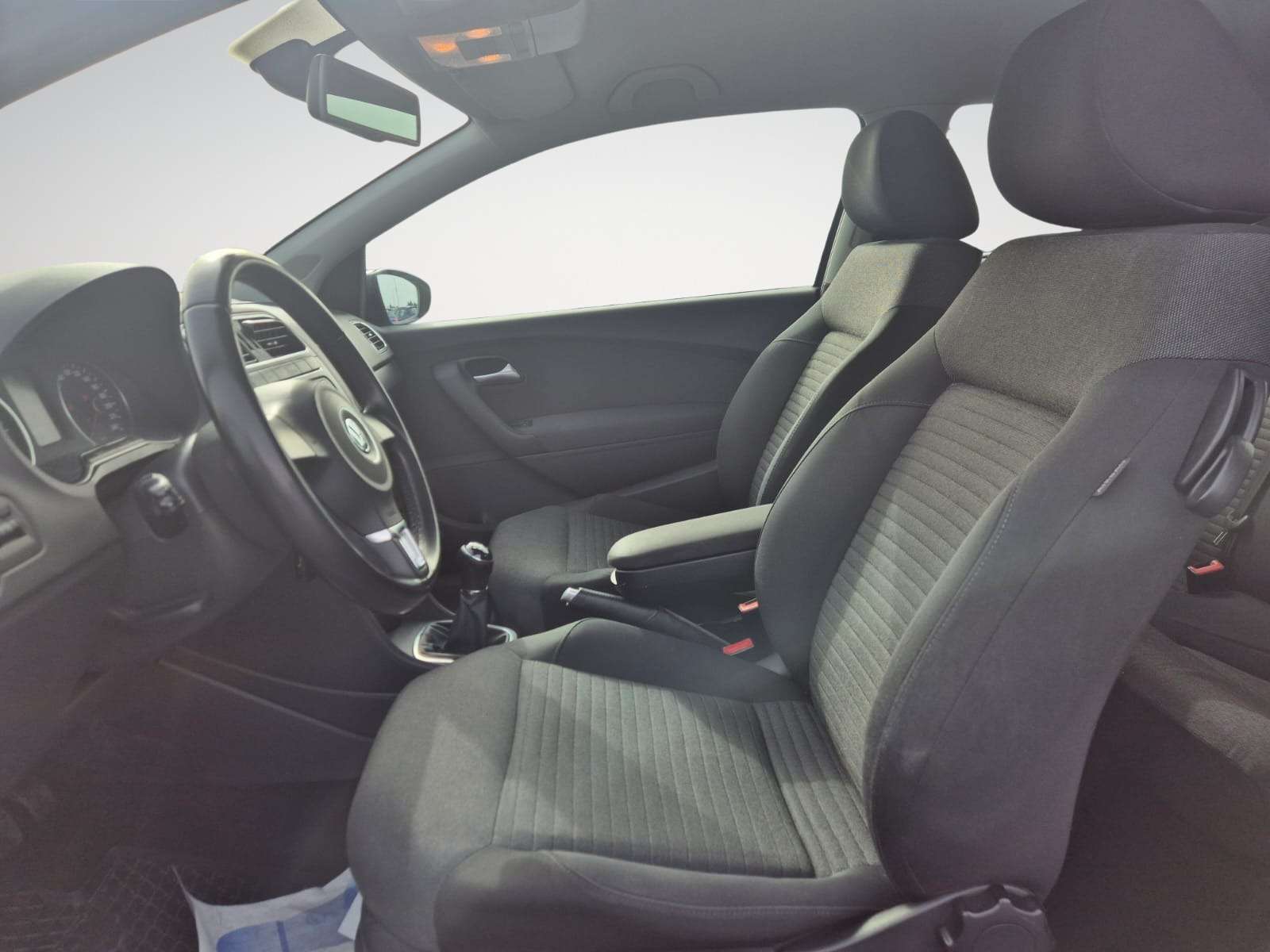 Volkswagen Polo 1.6 TDi Comfortline / Etat Showroom / Garantie 12M