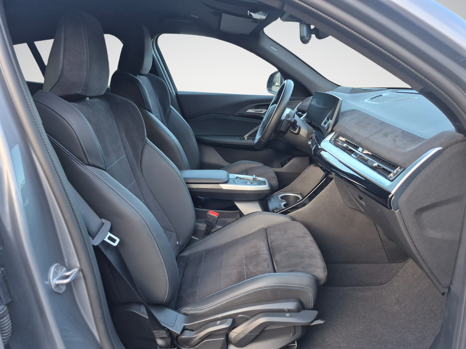 BMW X2 1.5iA sDrive20 MHEV - Pack "M" Complet - Etat Proche du Neuf - Garantie 12 mois avec Entretien Effectué - Zone LEZ Ok
