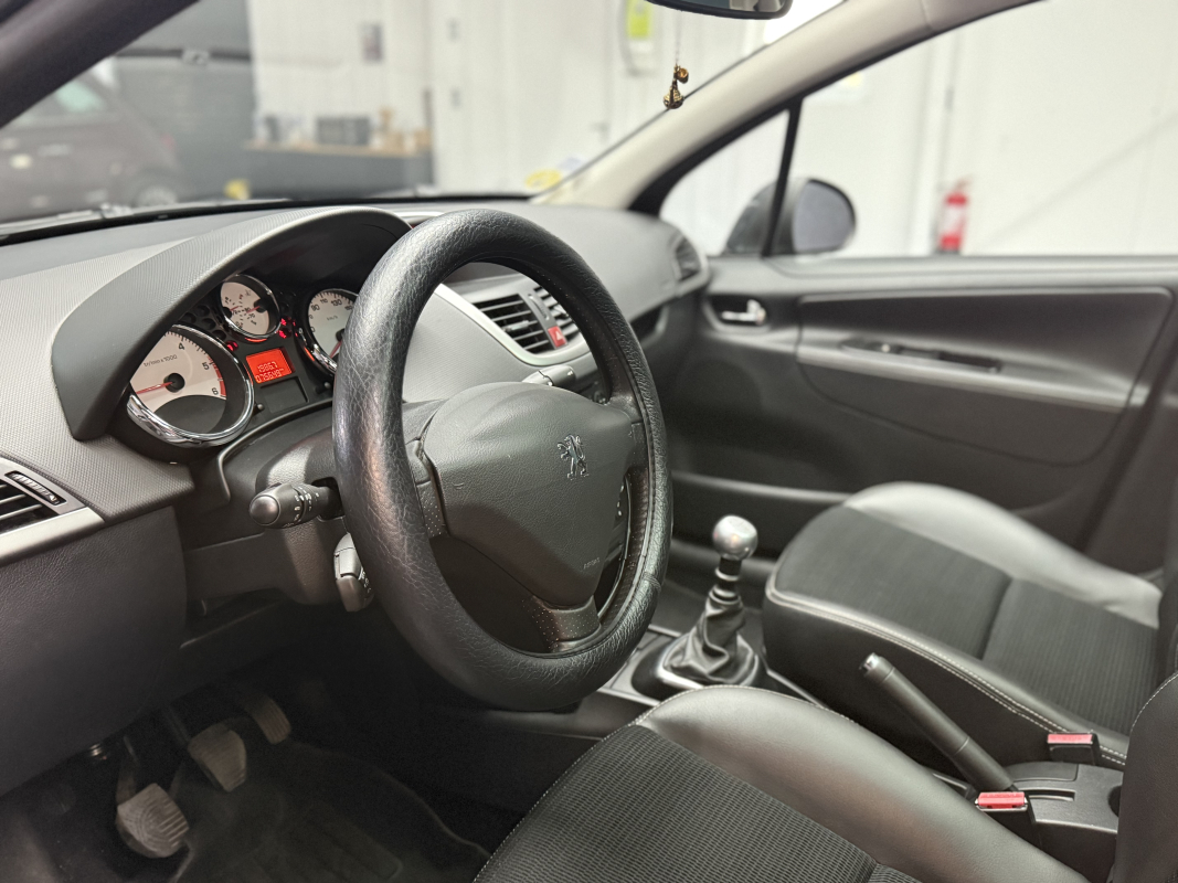Peugeot 207 1.6 HDI 112ch OutDoor