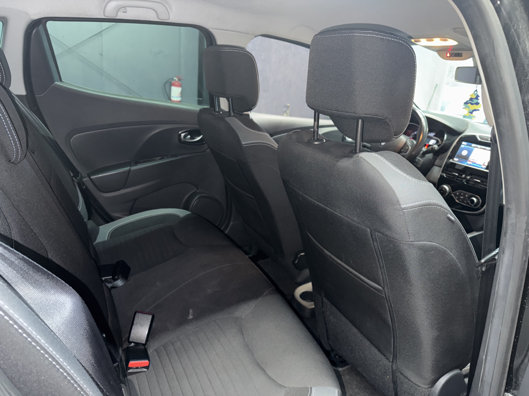 Renault Clio IV TCe 120 Intens EDC