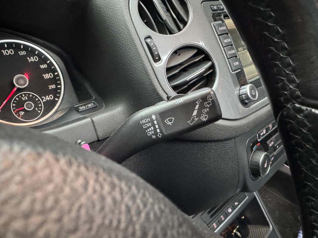 Volkswagen Tiguan 2.0 TDI CARAT 4 MOTION