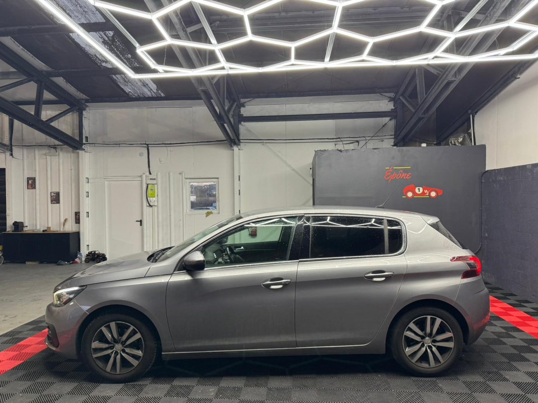 Peugeot 308 1.2 PureTech 130 ALLURE