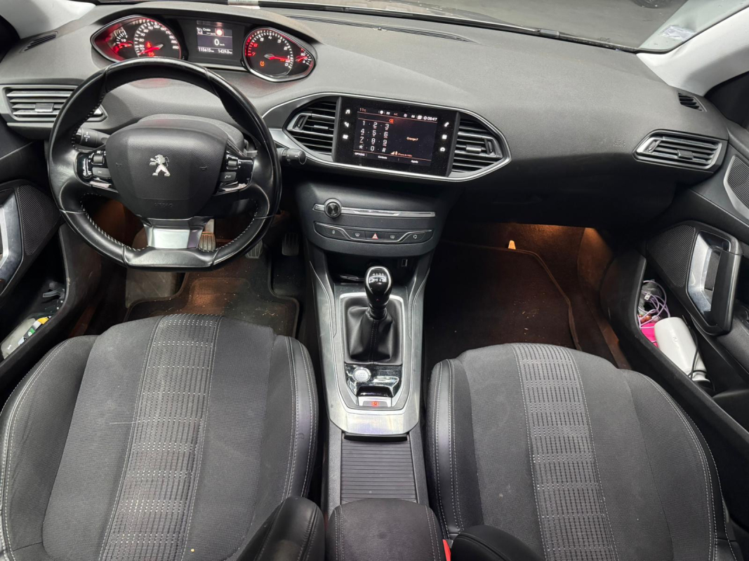 Peugeot 308 1.2 PureTech 130 ALLURE