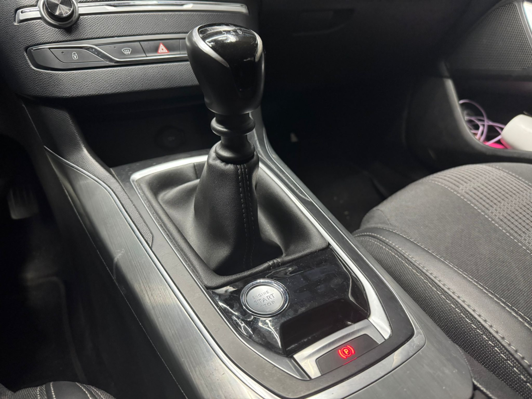 Peugeot 308 1.2 PureTech 130 ALLURE