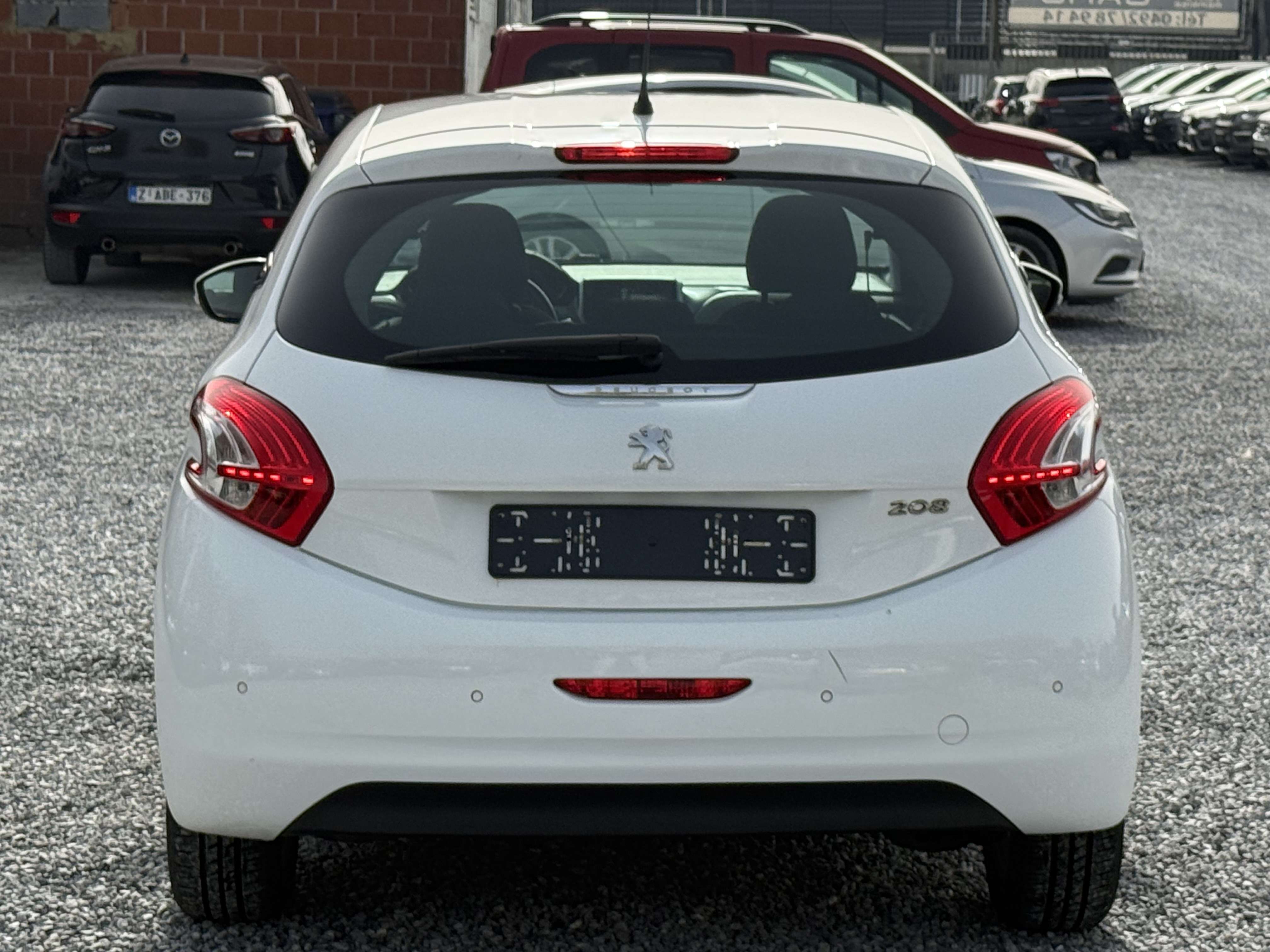 Peugeot 208 208 1.2i  - PRBLM MOTEUR - START