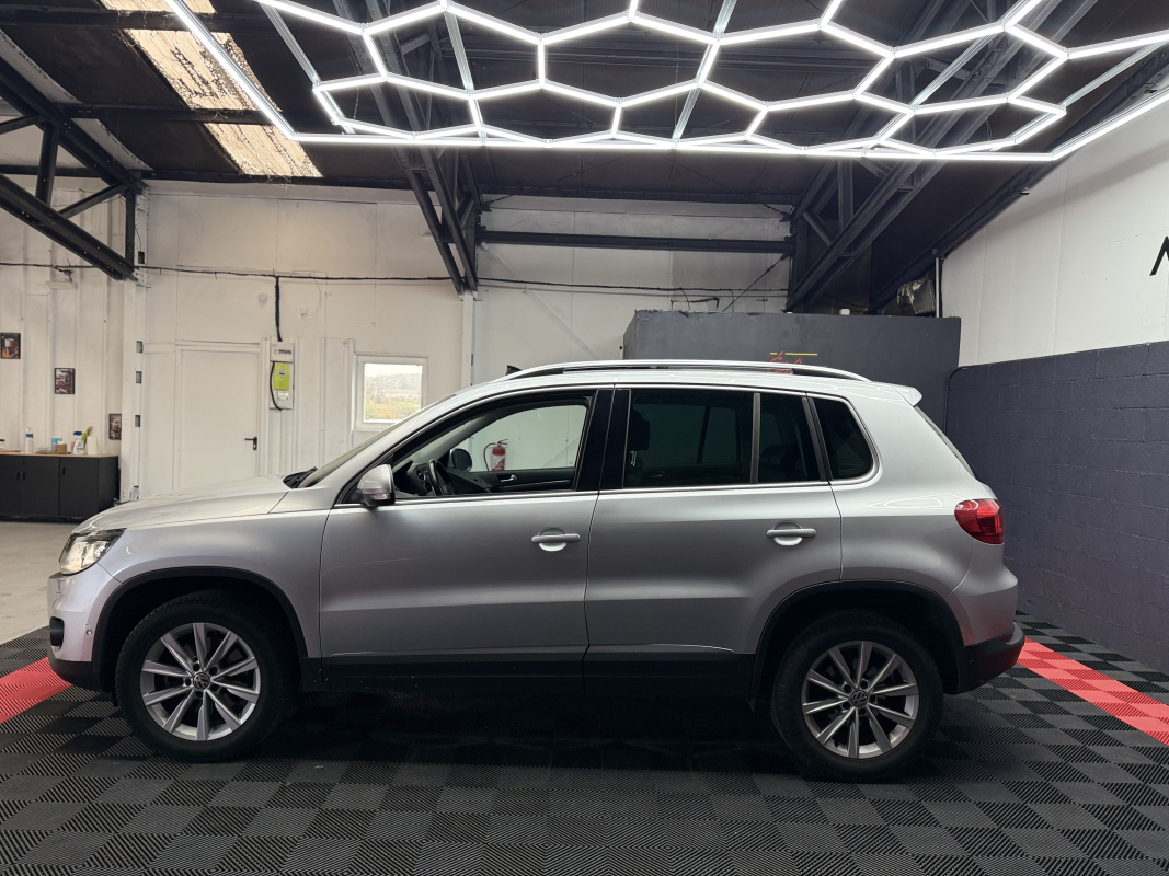 Volkswagen Tiguan 2.0 TDI 140 BlueMotion CARAT