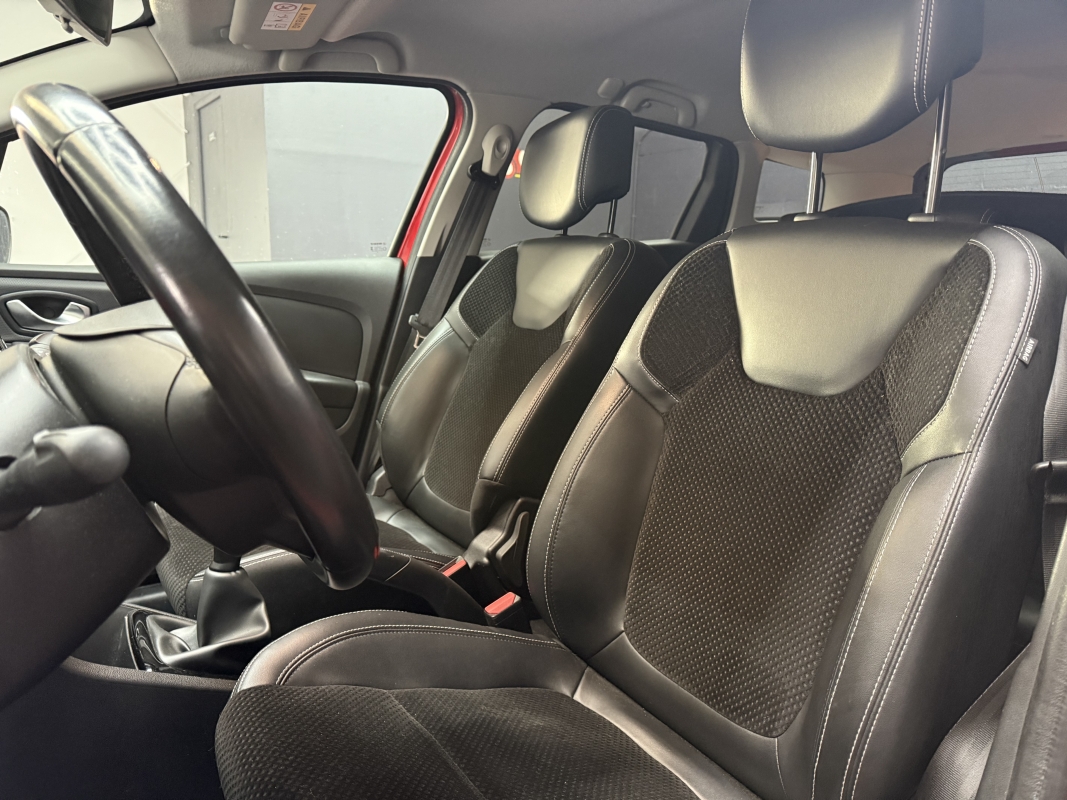 Renault Clio ESTATE dCI 90 E6C Intens