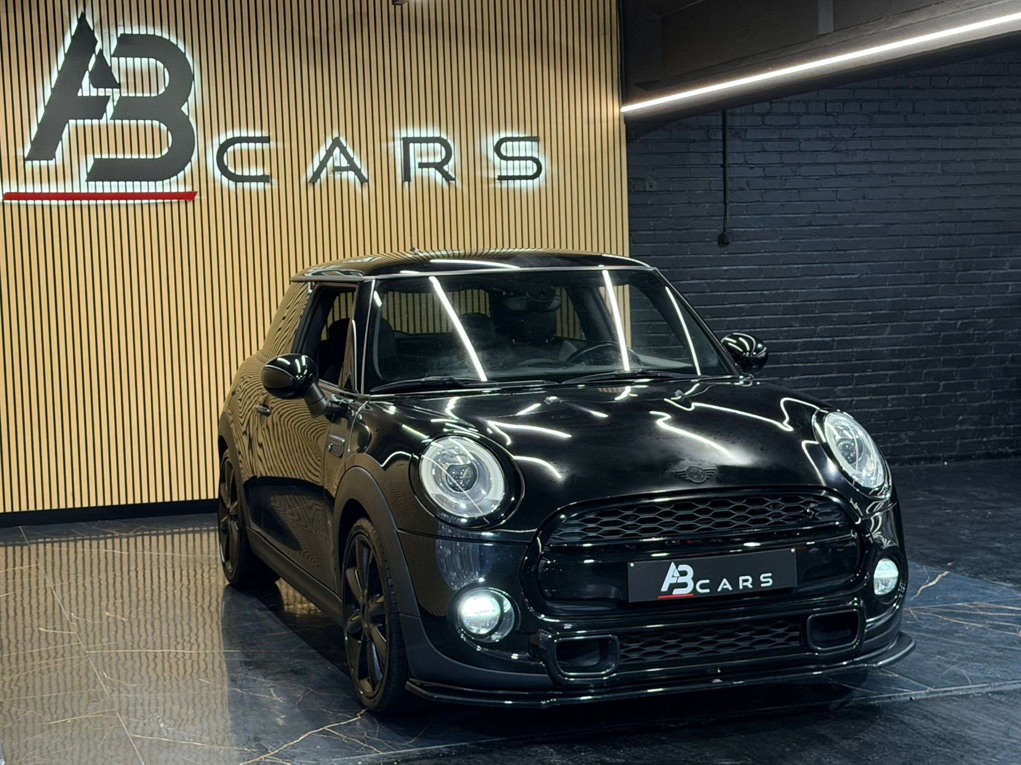 MINI Cooper 1.5 Cooper * KIT COOPER S *