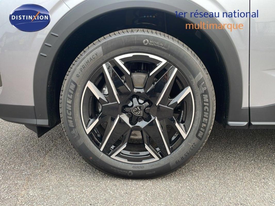 Peugeot 5008 1.2 HYBRID 145CH E-DCS6 GT