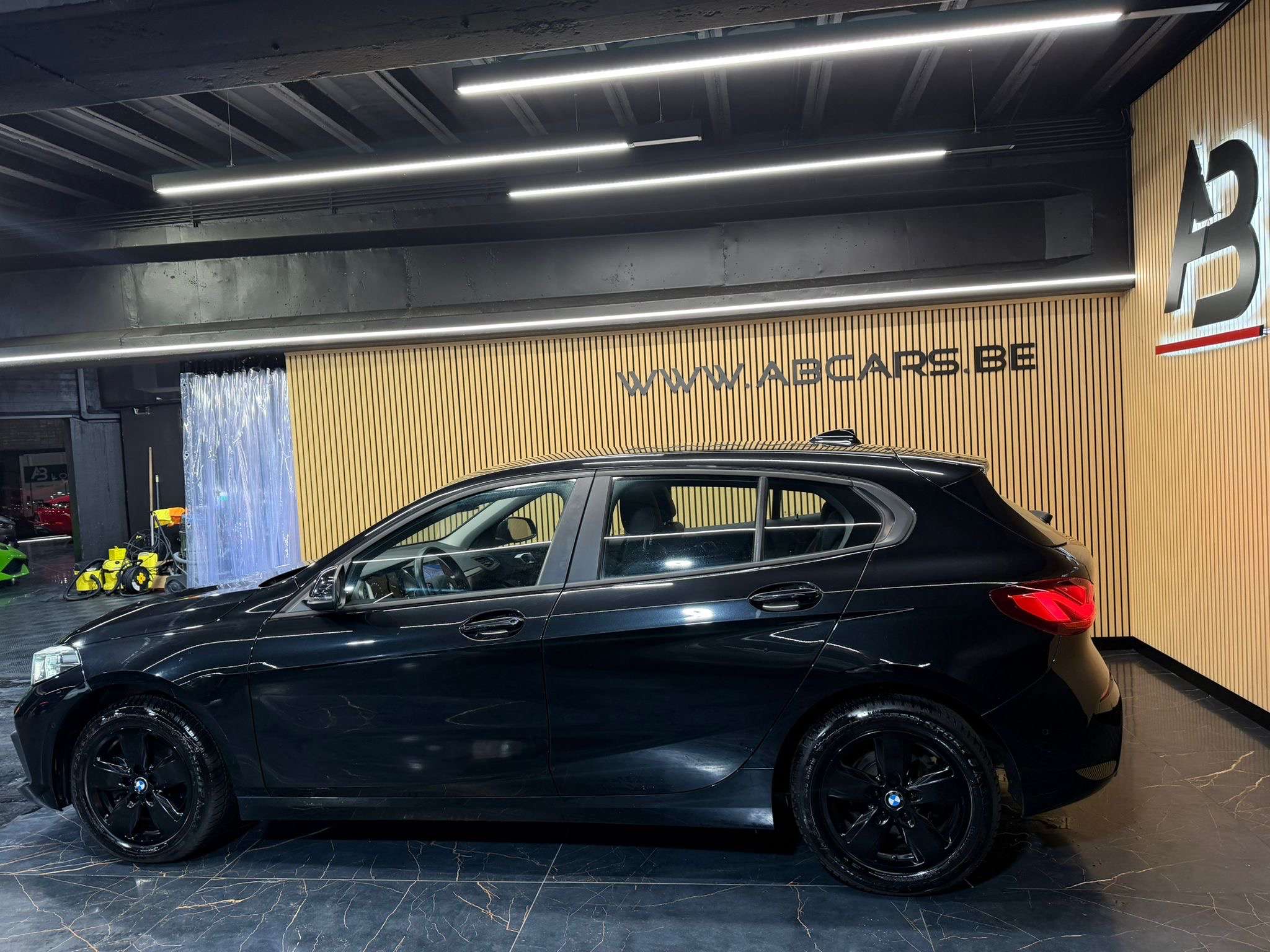 BMW 116 DA * SPORT * GARANTIE 12 MOIS * 1ER PROPRIO *