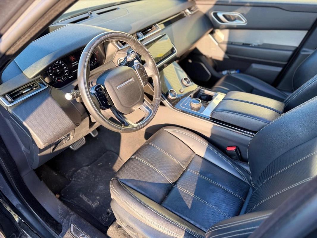 Land Rover Range Rover Velar 2.0 D240 R-DYNAMIC 4WD - TOIT OUVRANT MERIDIAN ATTELAGE