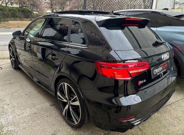 Audi RS3 II (2) SPORTBACK 2.5 TFSI 400 QUATTRO S TRONIC