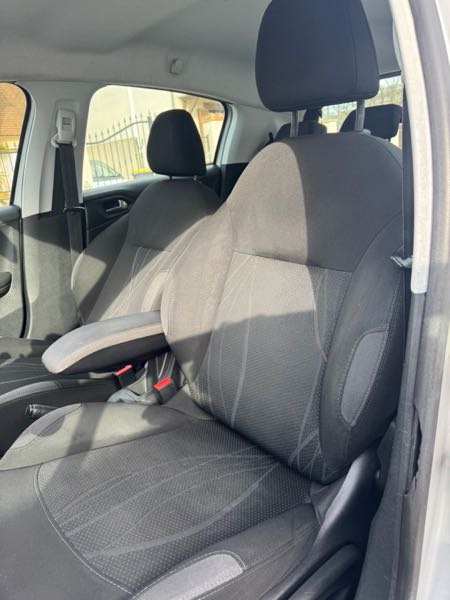 Peugeot 208 1.4 E-HDI FAP 68 ACTIVE BLUE LION BMP5 5P