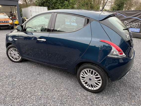 Lancia Ypsilon Ypsilon 1.2i Fire Evo Platinium, Ac + 12m Garantie