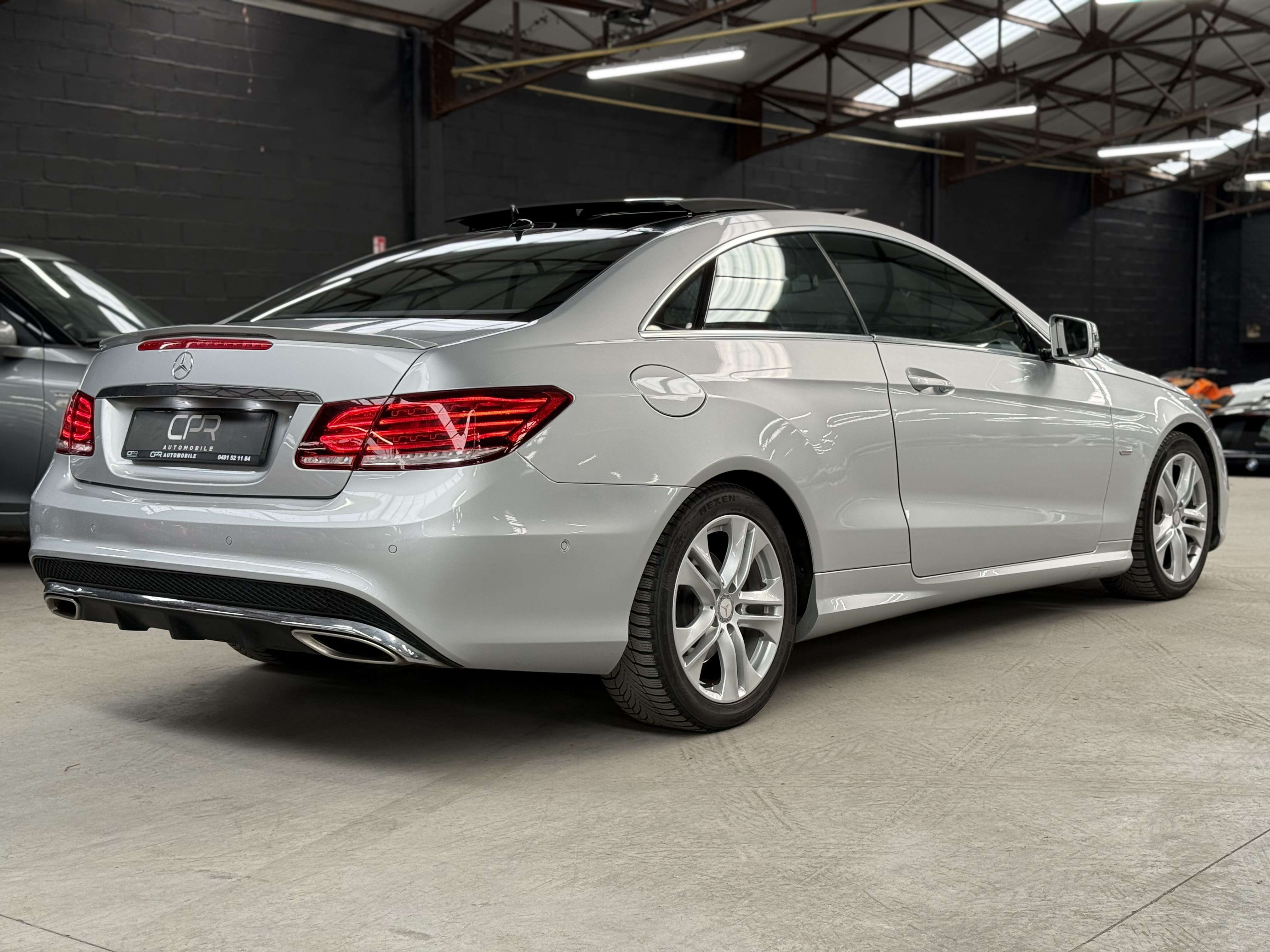 Mercedes-Benz E 220 d * PACK AMG * TOIT PANO * LED * RADAR * SIEGE CH