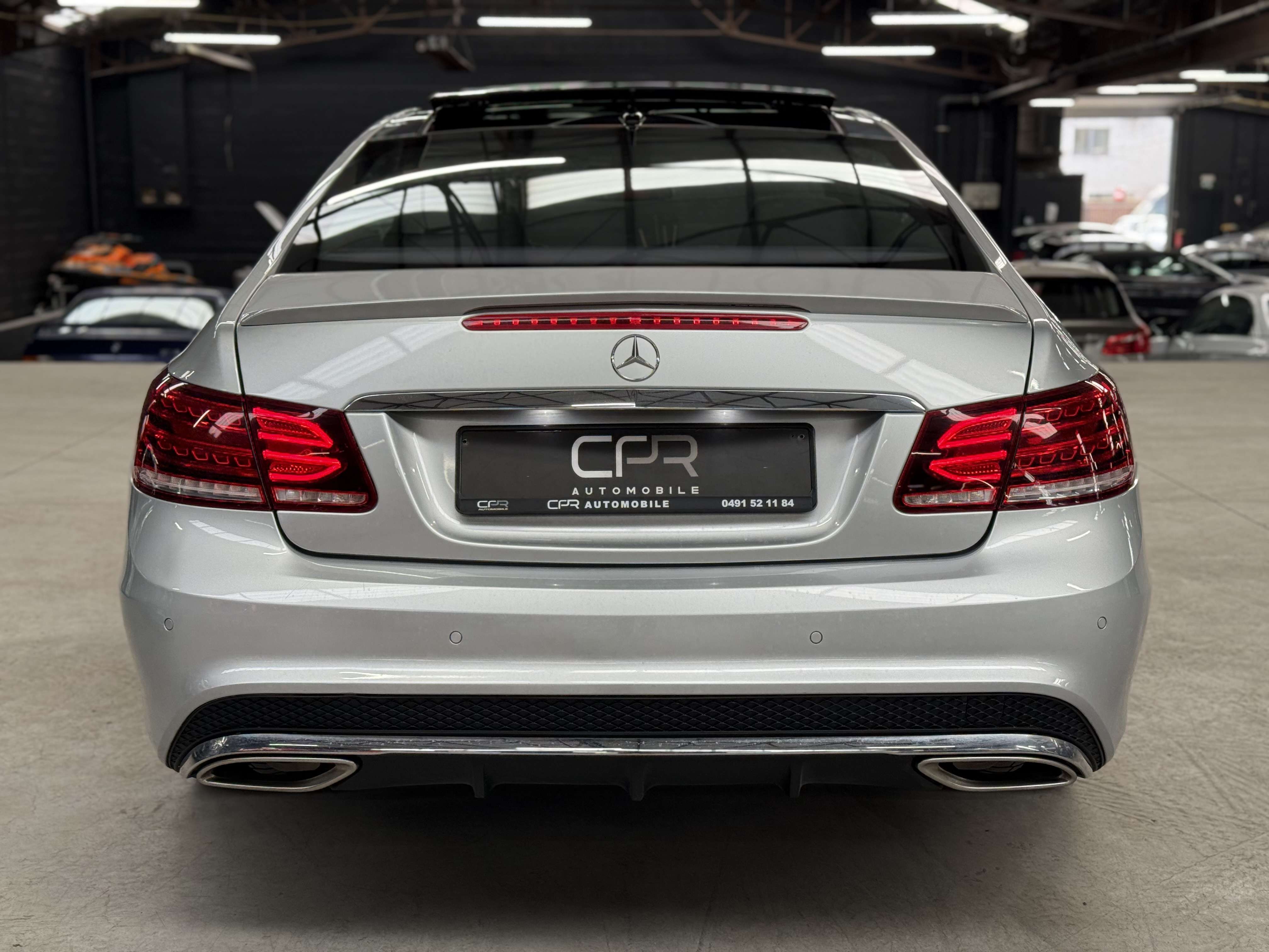 Mercedes-Benz E 220 d * PACK AMG * TOIT PANO * LED * RADAR * SIEGE CH