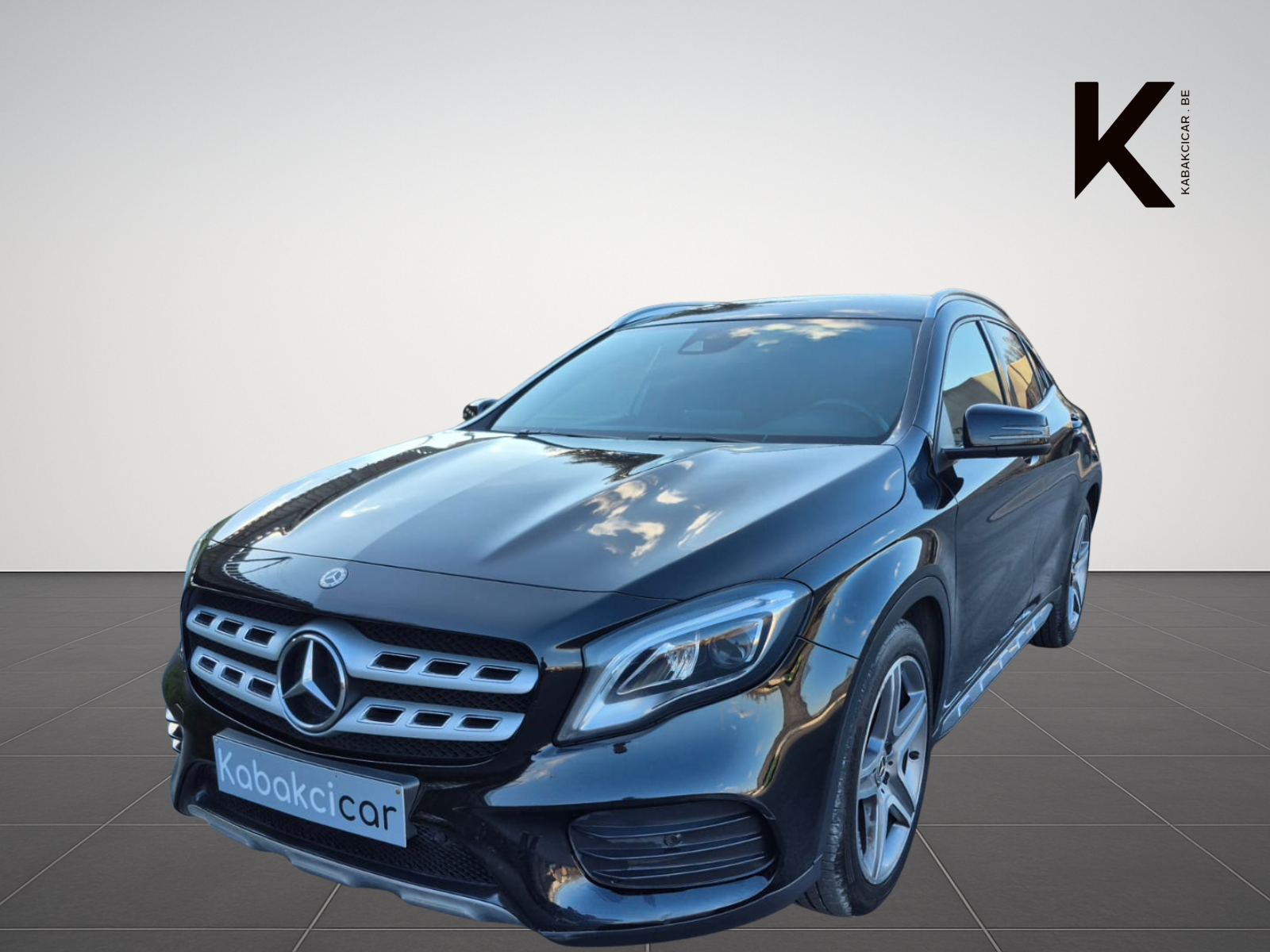 Mercedes-Benz GLA 180 Finition "AMG LINE" - SUV Premium Automatique - Garantie 12 Mois avec Entretien Effectué - Zone LEZ Ok