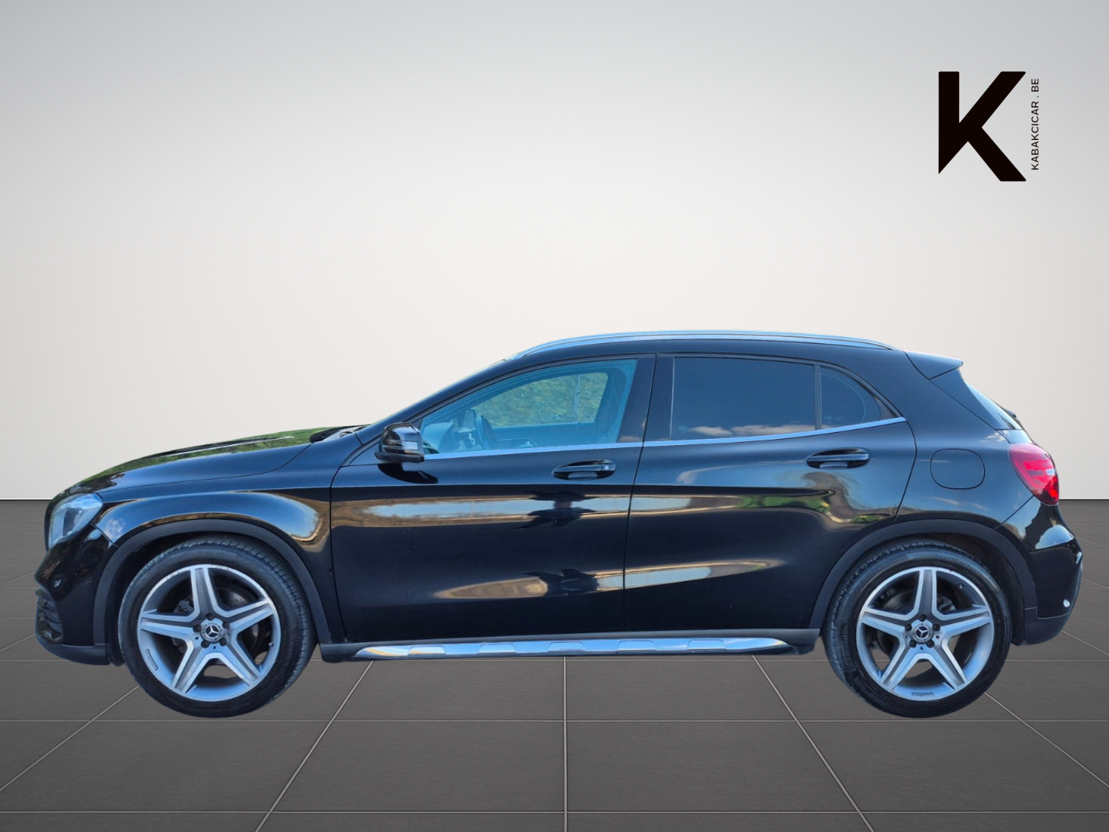 Mercedes-Benz GLA 180 Finition "AMG LINE" - SUV Premium Automatique - Garantie 12 Mois avec Entretien Effectué - Zone LEZ Ok