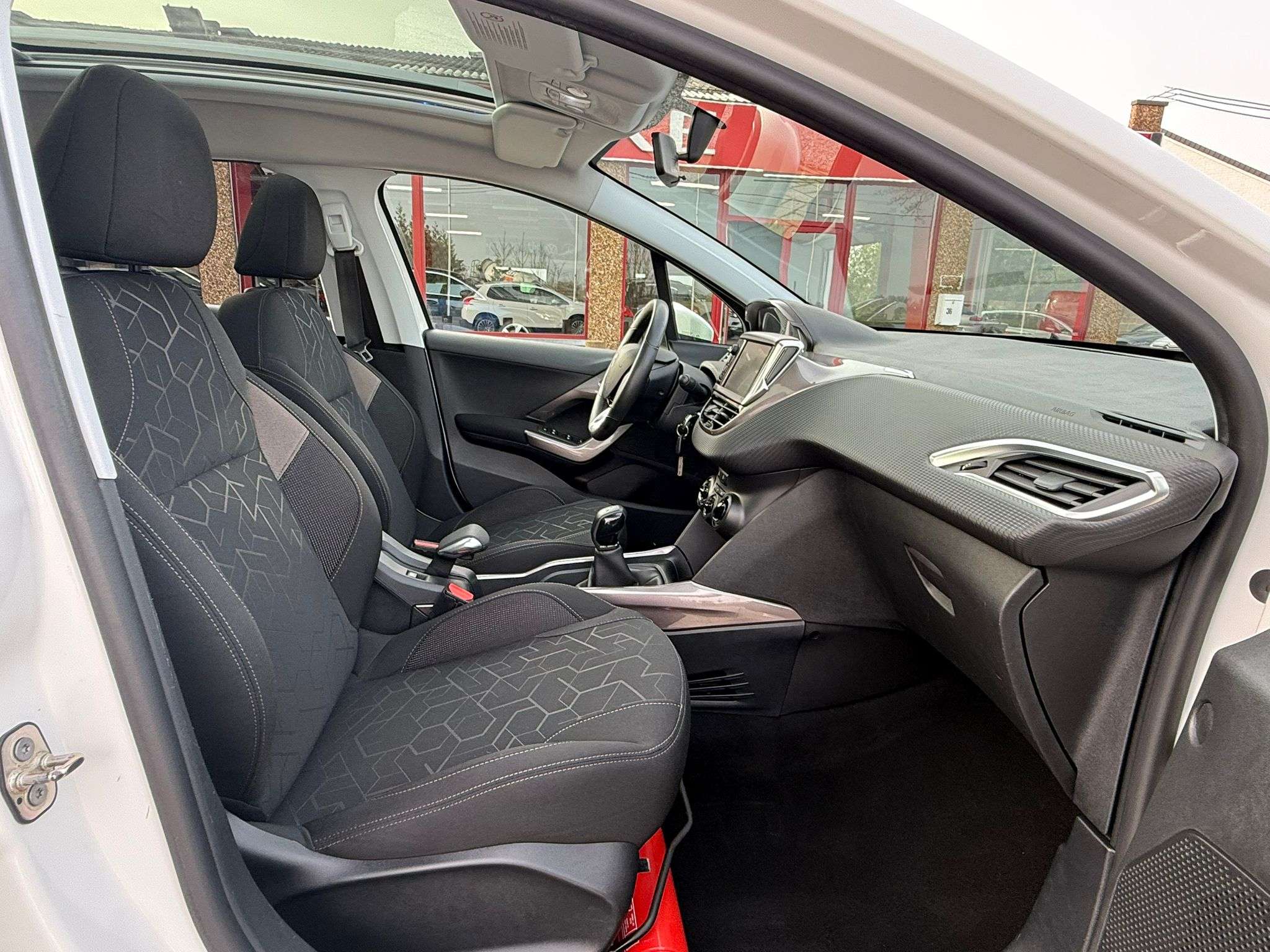 Peugeot 2008 1.2 PureTech
