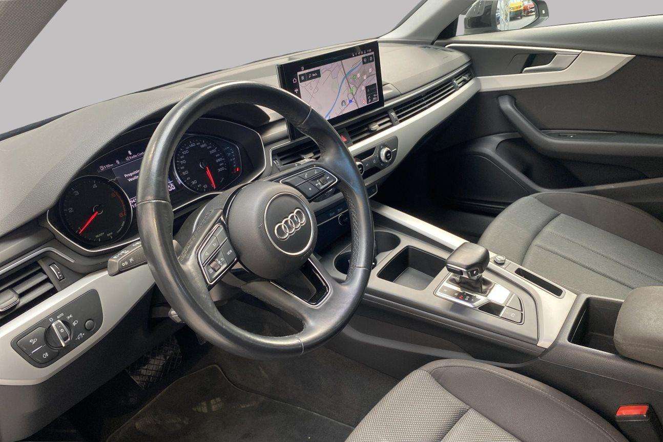 Audi A4 AVANT - GPS*Attelage*Clim