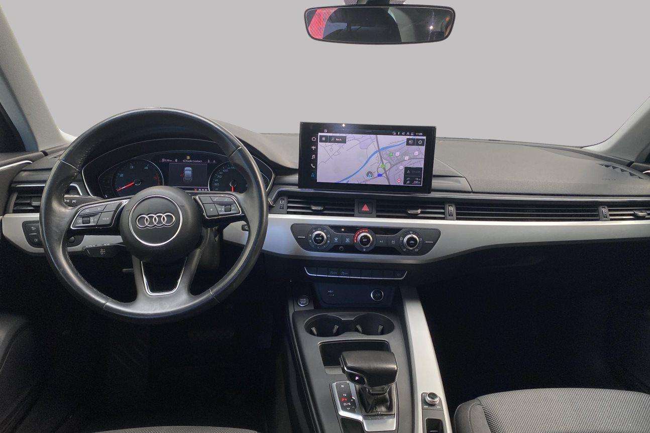 Audi A4 AVANT - GPS*Attelage*Clim
