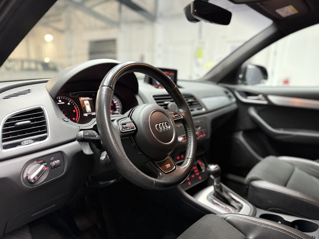 Audi Q3 2.0 TDI 150 S line