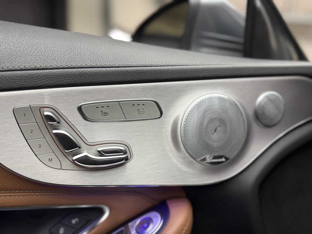 Mercedes-Benz Classe C 220 d CABRIOLET AMG LINE 194 ch 9G-Tronic