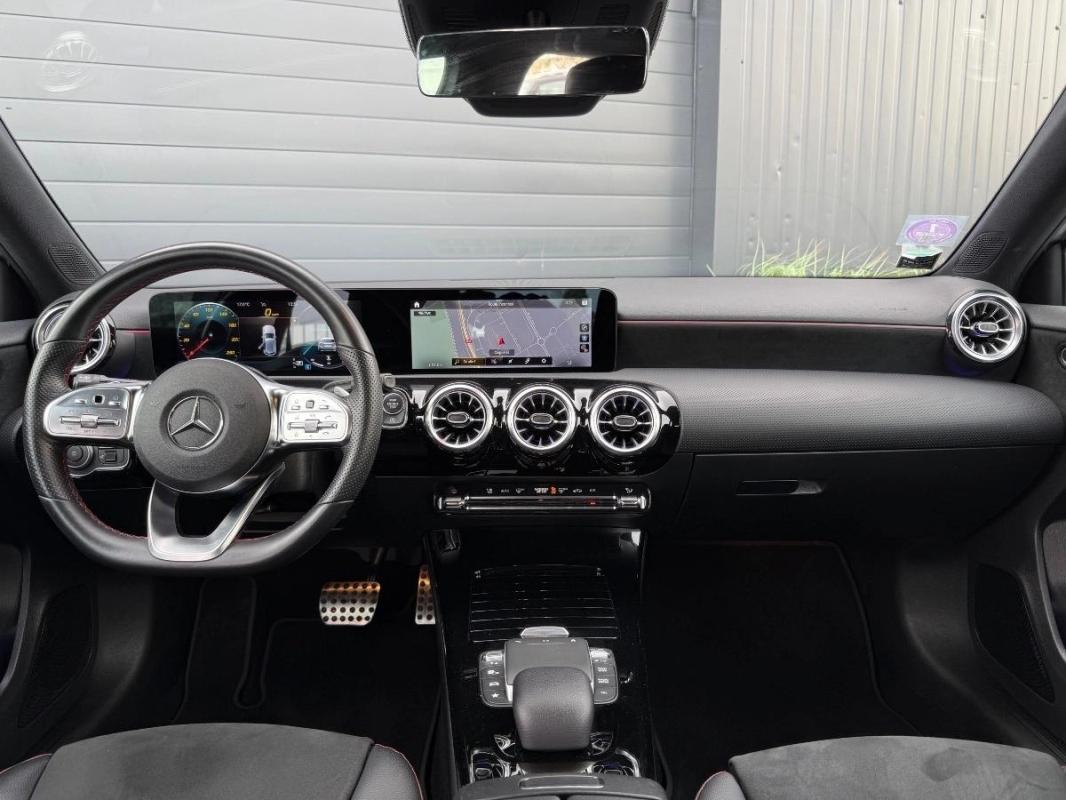 Mercedes-Benz Classe A 180 AMG Line 136ch 7G-DCT / Led CarPlay