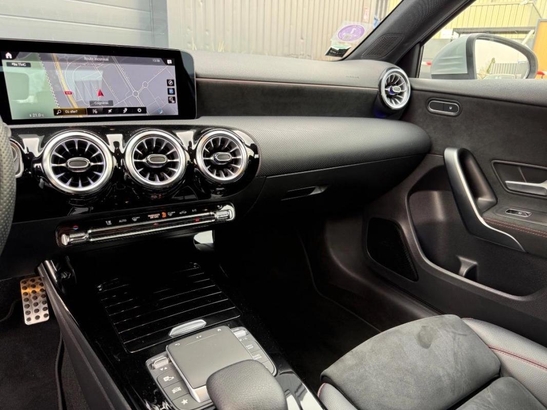 Mercedes-Benz Classe A 180 AMG Line 136ch 7G-DCT / Led CarPlay