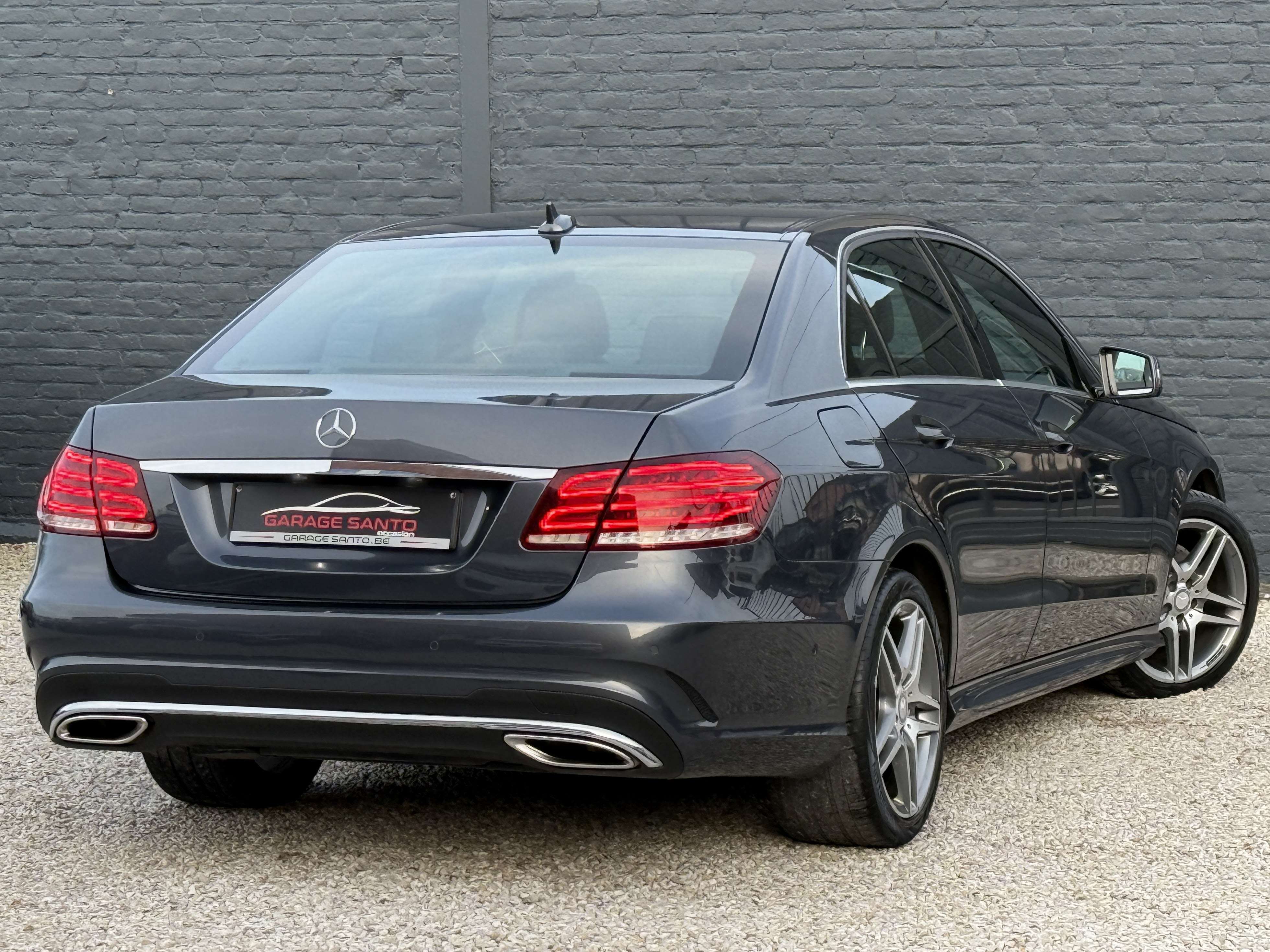 Mercedes-Benz E 200 E200 CDI AMG LINE /Navi/Led/Xénon/Pdc/Garantie/