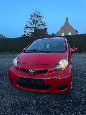Toyota Aygo (2) 1.0 VVT-I ACTIVE 3P