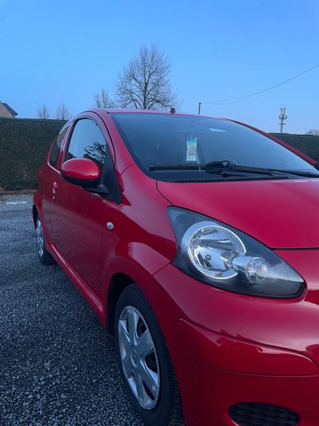 Toyota Aygo (2) 1.0 VVT-I ACTIVE 3P