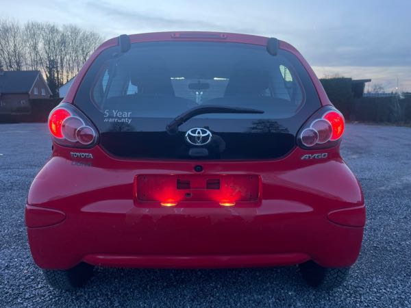 Toyota Aygo (2) 1.0 VVT-I ACTIVE 3P