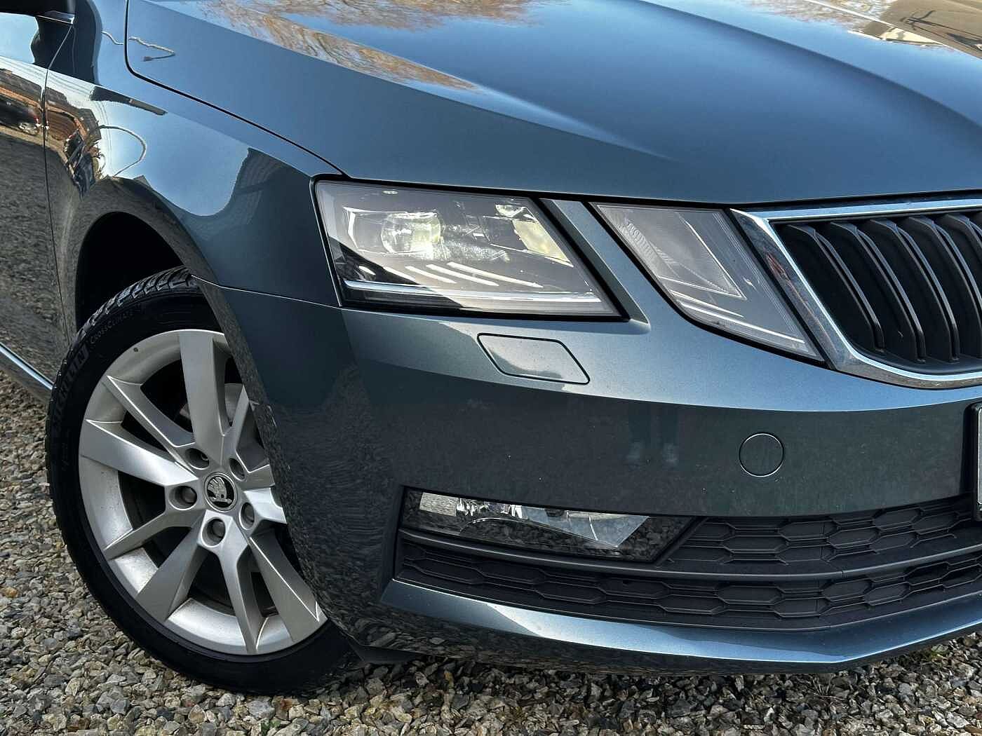 SKODA Octavia SW 1.0 TSI Ambition XENON/LED/COCKPIT/CARPLAY/CAM