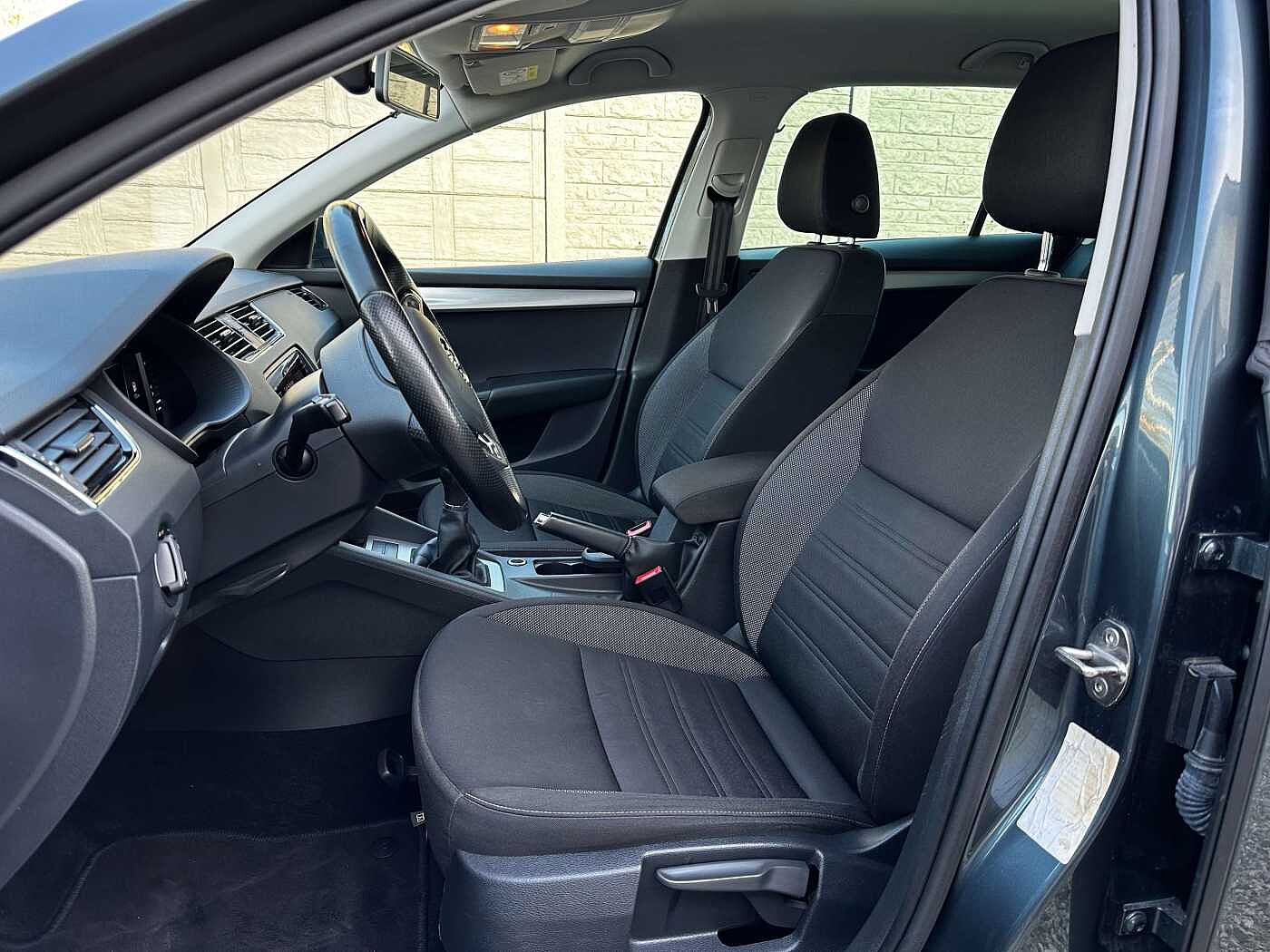 SKODA Octavia SW 1.0 TSI Ambition XENON/LED/COCKPIT/CARPLAY/CAM