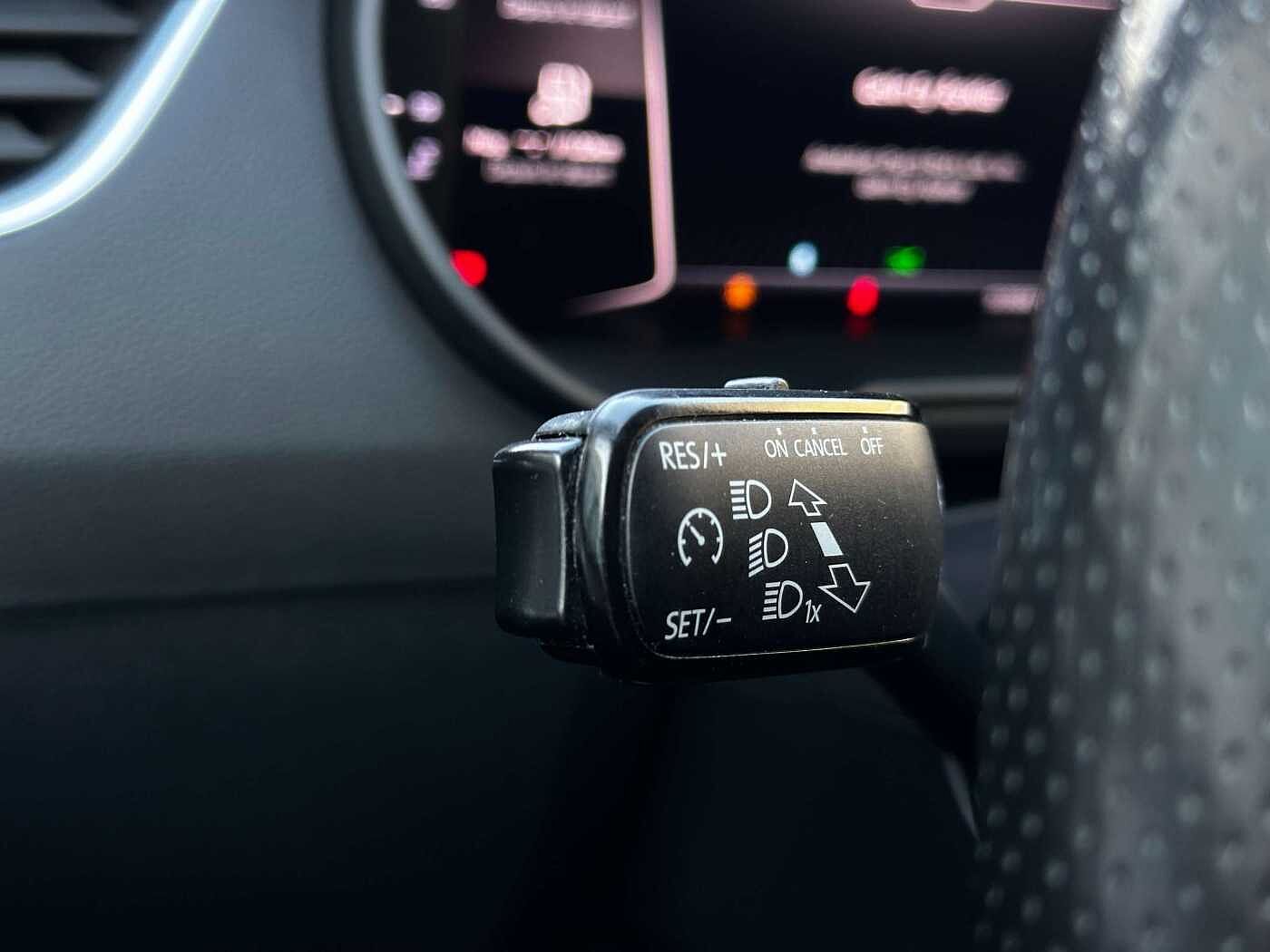 SKODA Octavia SW 1.0 TSI Ambition XENON/LED/COCKPIT/CARPLAY/CAM