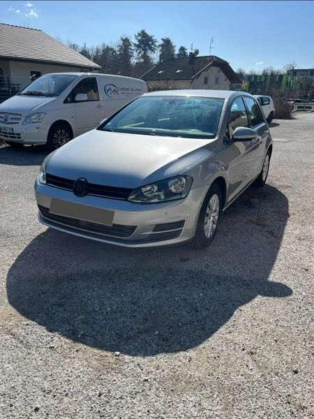 Volkswagen Golf VII 1.2 TSI 105 BLUEMOTION TECHNOLOGY CARAT 3P