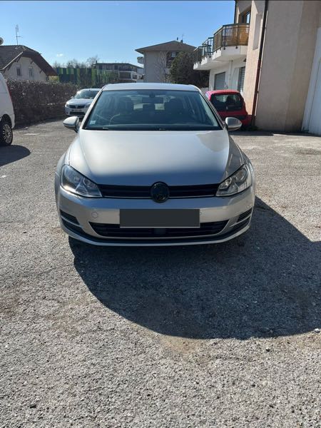 Volkswagen Golf VII 1.2 TSI 105 BLUEMOTION TECHNOLOGY CARAT 3P