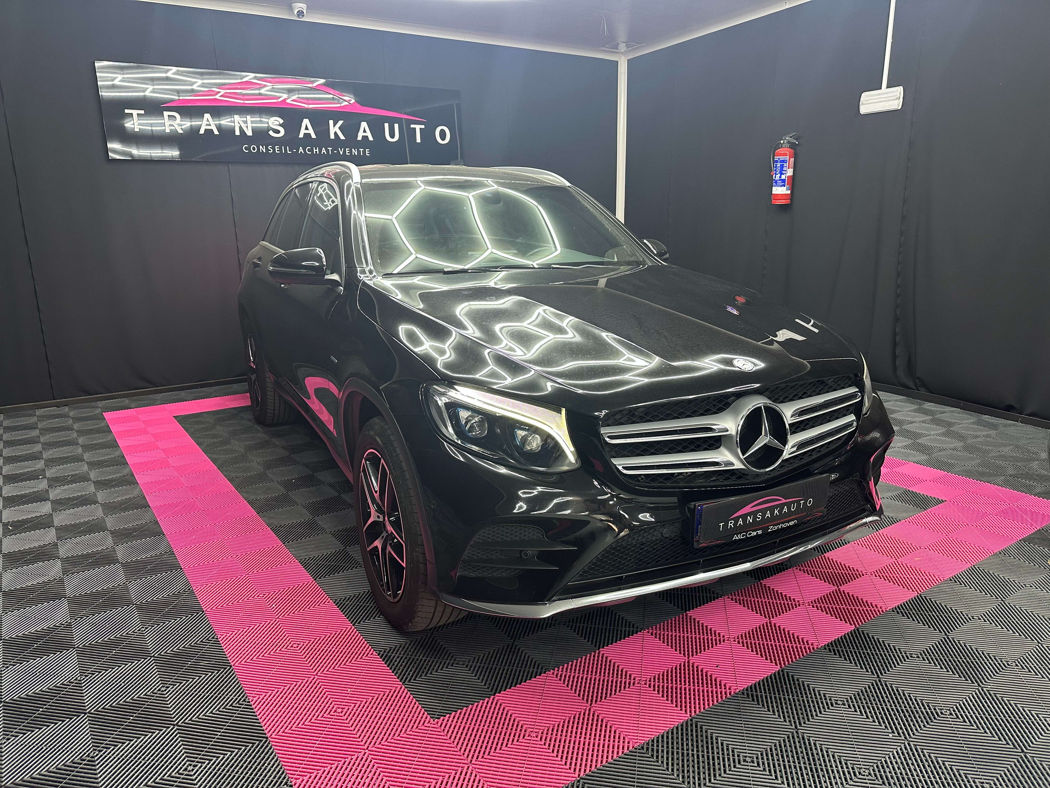 Mercedes-Benz GLC 350 GLC 350 e 4-Matic PHEV/ carnet complet / Garantie