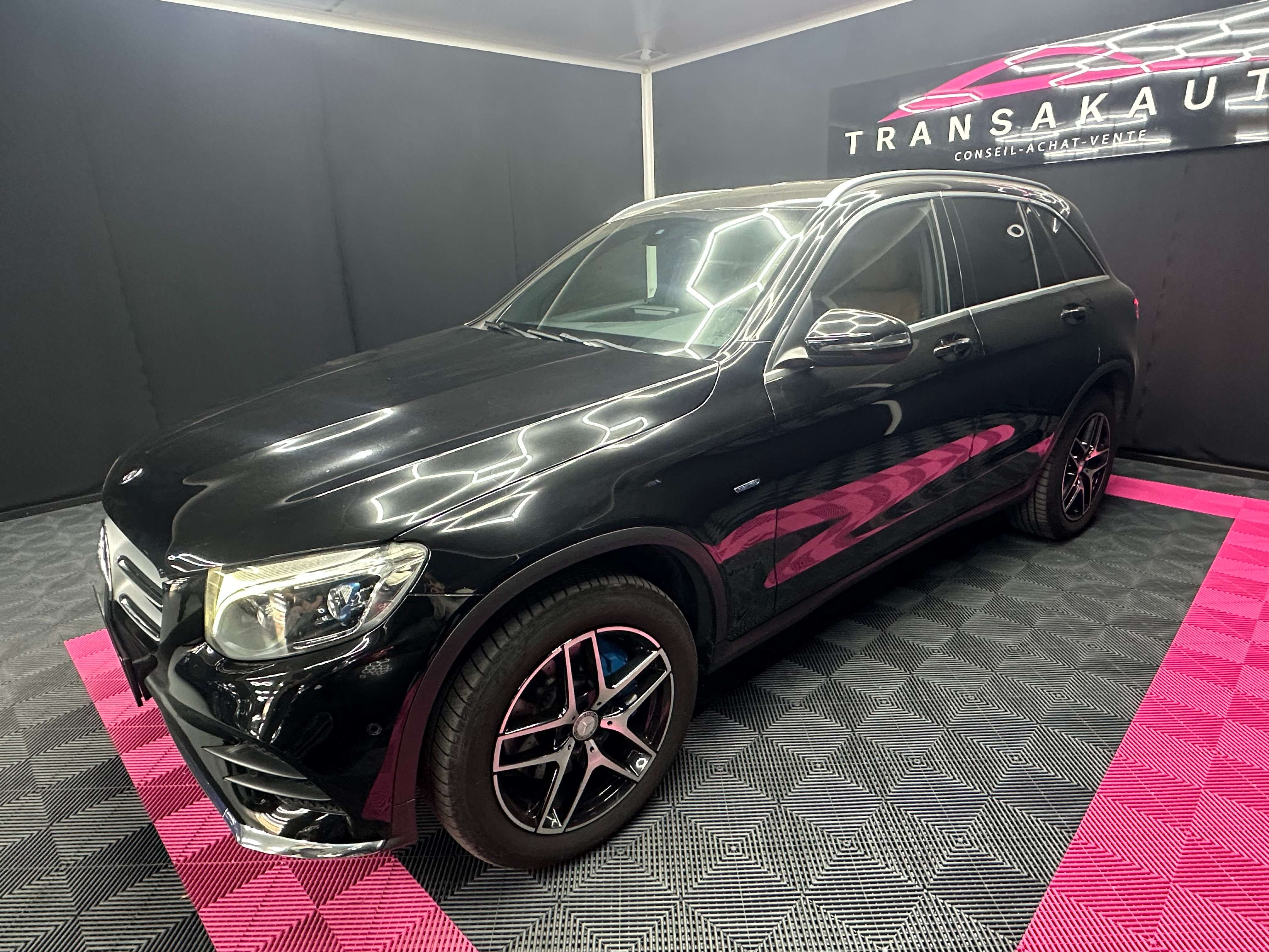 Mercedes-Benz GLC 350 GLC 350 e 4-Matic PHEV/ carnet complet / Garantie