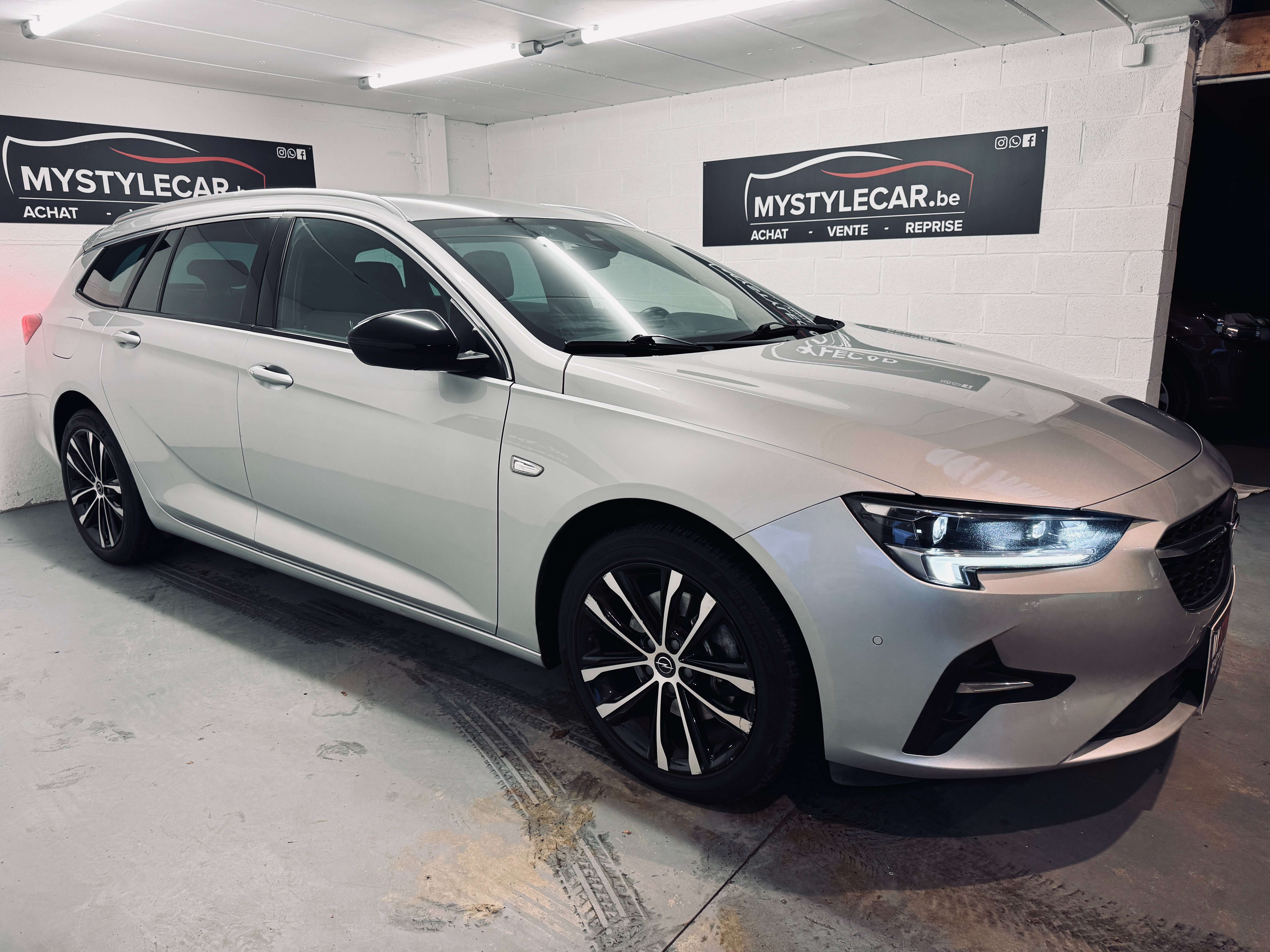 Opel Insignia Insignia Sports Tourer 1.5TurboD FULL, AUTOMATIQUE