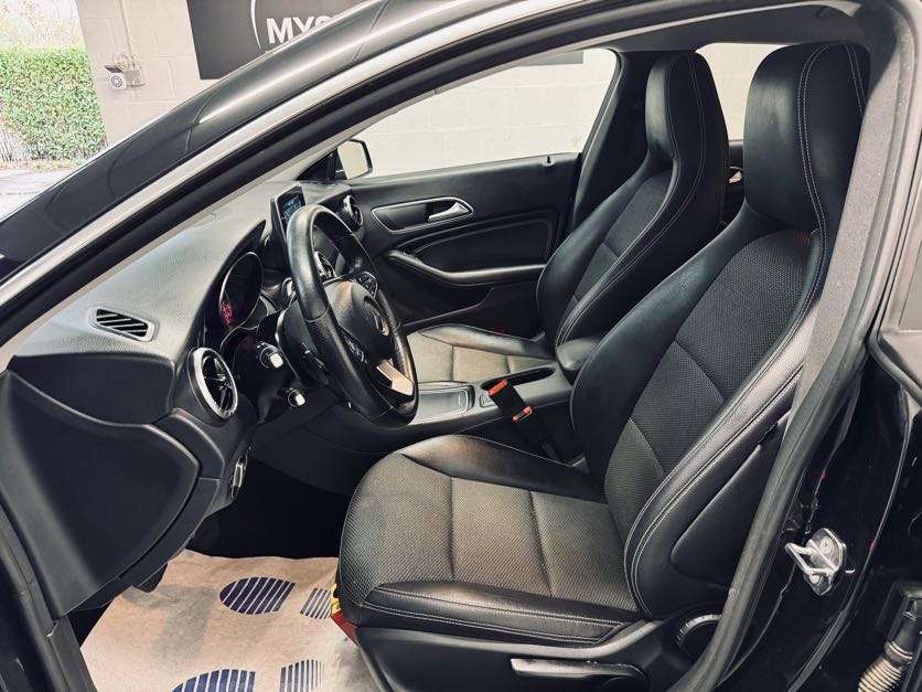 Mercedes-Benz CLA 180 CLA 180 d ,AUTOMATIQUE, GARANTIE 1AN