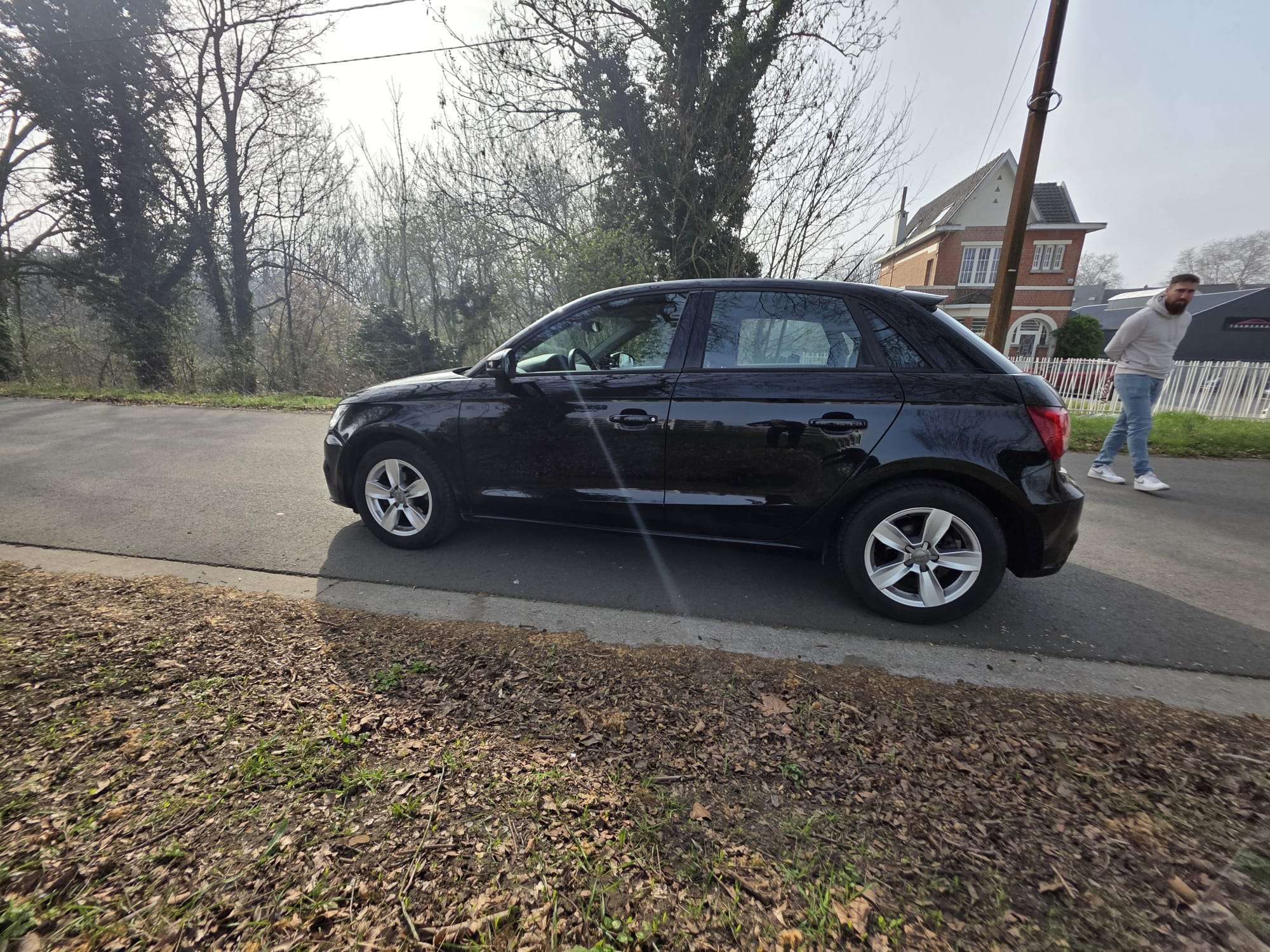 Audi A1 Sportback 1.4 TDi- Courroie Ok - Entretien ok