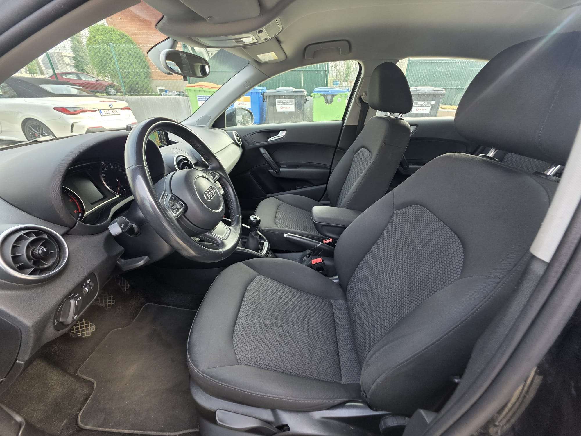 Audi A1 Sportback 1.4 TDi- Courroie Ok - Entretien ok